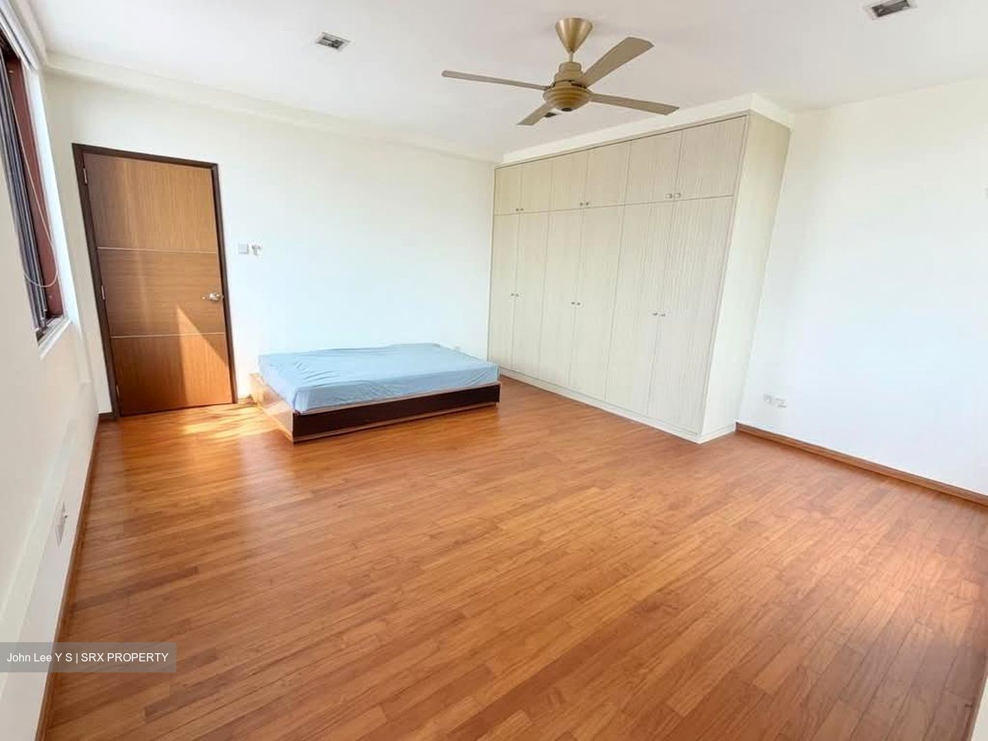 Phillips Avenue (D19), Semi-Detached #574220121